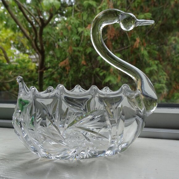 Vintage Crystal Swan Dish Czechoslovakia - Picture 1 of 8
